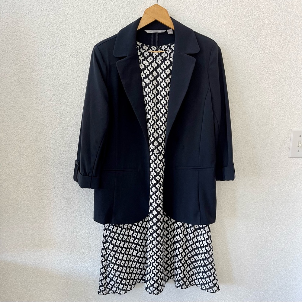 Valerie Stevens Lightweight Unlined Summer Boyfriend Blazer Navy Blue Size 12